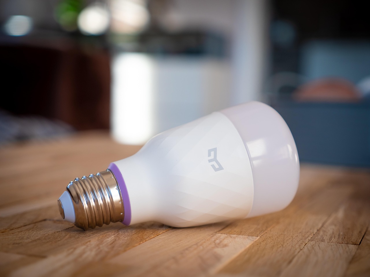 Smart rolluiken die zonlicht filteren.