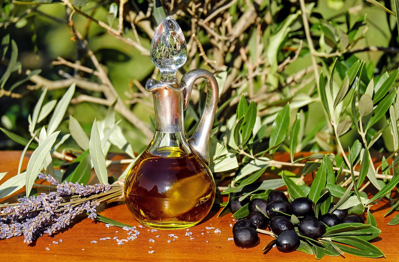 Mediterrane gerechten met tijm en oregano Mediterrane gerechten met tijm en oregano